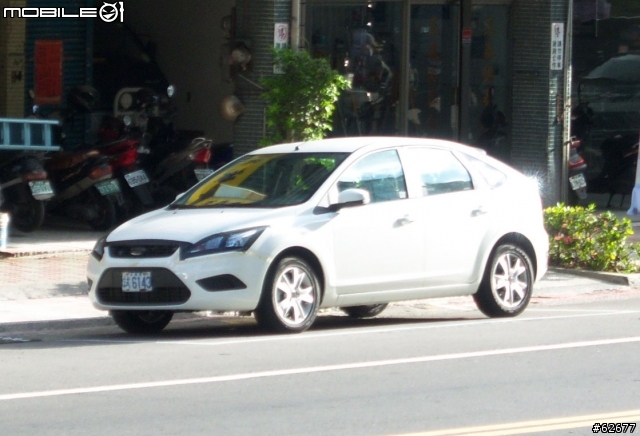 應該是即將改款的FOCUS偽裝車