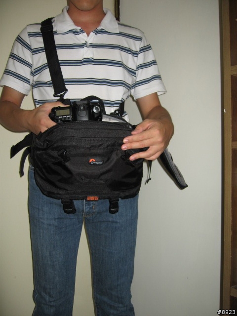 [簡單開箱] Lowepro Inverse 200 AW (2008/6/23新增照片了!)