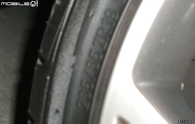 停車場驚見 Opel Astra OPC !!