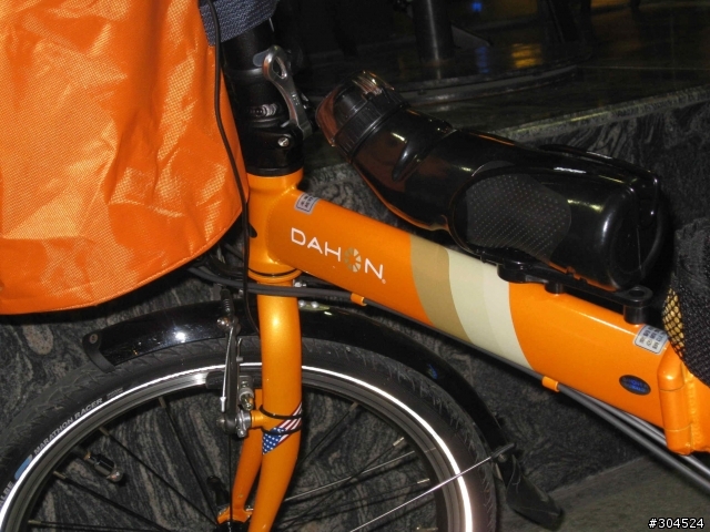 蘇州常熟大隻車隊夜騎..............尚湖+星巴克咖啡(blaze*3 Dahon sp16 * 2 birdy*1)