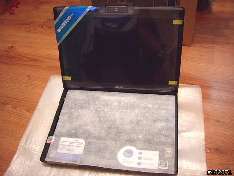 [簡單開箱]asus F9sg NB