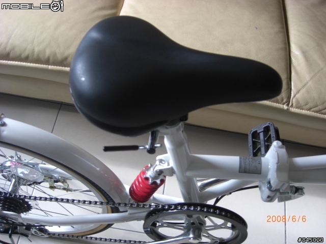 (開箱文)連日本也缺車的避震入門賣場車  3x8 24速完改......