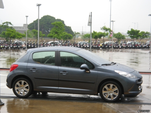 [分享] "柴七" 縱橫 - Peugeot 207 HDi