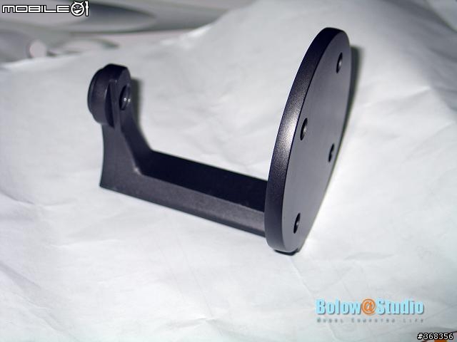 [不專業的開箱文]HOOLIN LCD Monitor Arm LA2-23單螢幕懸臂 + LA2-23w雙螢幕懸臂