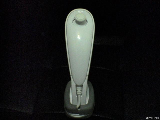 [開箱] Wii 無線左手套件 NYKO Cord-Free