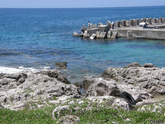 台灣琉球 -之- 海水正藍