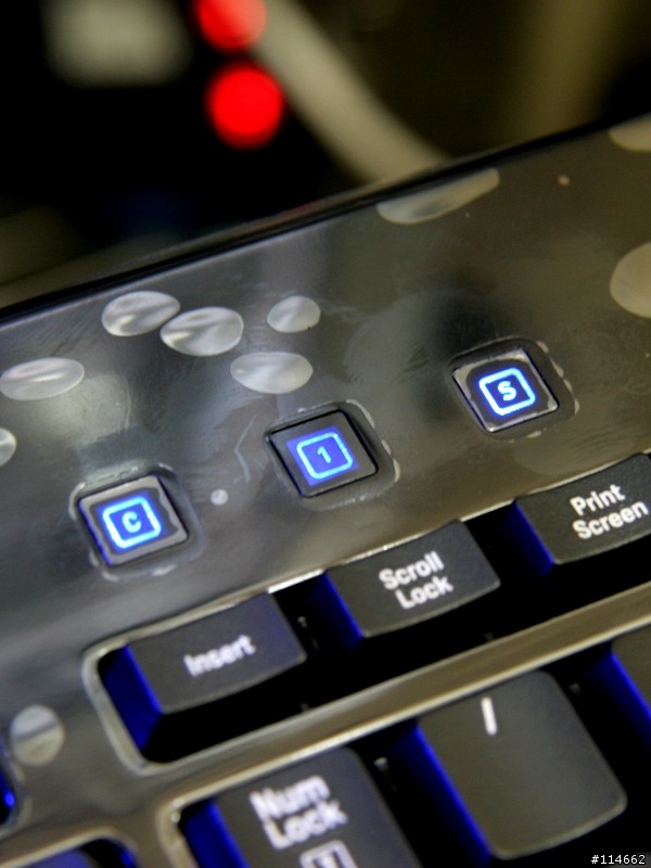 [蛇之閃光文]Razer全套裝備，群蛇出動開箱文