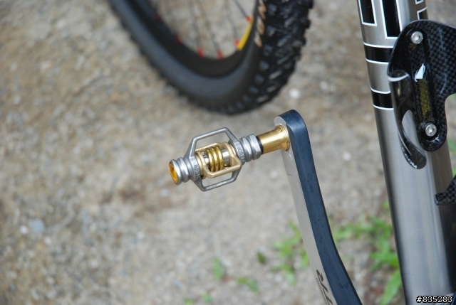 [分享]鈦合金雙避震登山車 LiteSpeed Sewanee Ti MTB