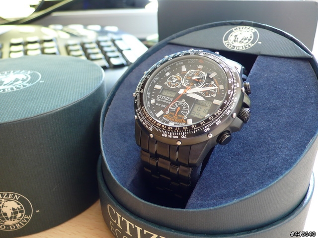 [非常超級無敵不專業之分享] Citizen 電波+光動能飛行錶 + Luminox 不曉得型號的錶