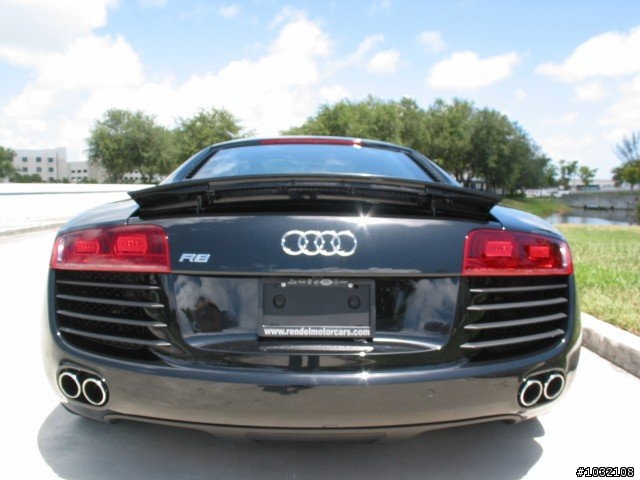 Posting my 08 brand new Audi R8