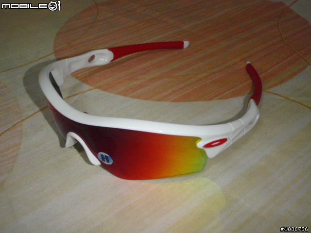 [開箱分享]超炫OAKLEY紅吱吱的POLARIZED RADAR PATH