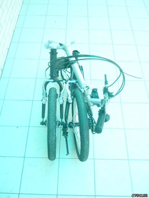 修改不知名的16吋小折做為4+2的理想座騎