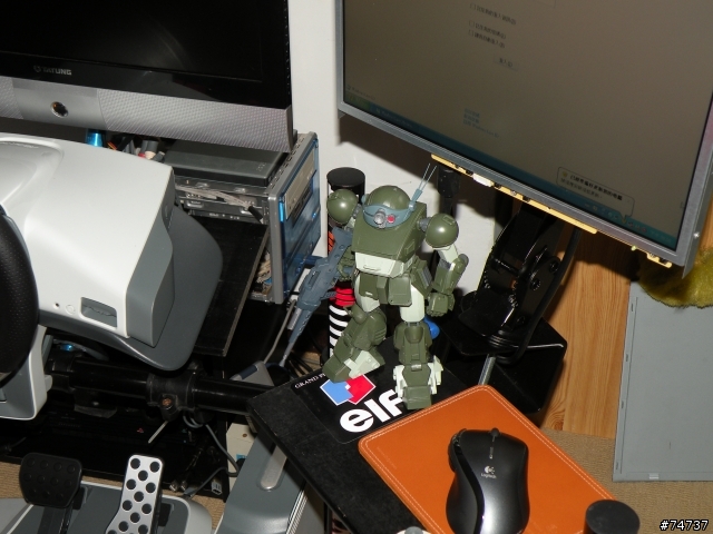 [組裝開箱文]家用  DIY  xbox360  蒼蠅人專用多螢幕賽車座(6/4初版定裝照)