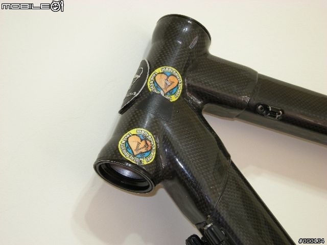(開箱文)金屬價格高漲 只好買非金屬的碳纖車架.....08MERIDA 907