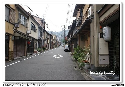 [景點]日本--京都 五条坂 (往清水寺)花草怡人的古街道
