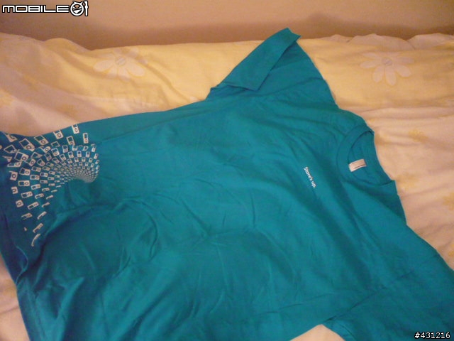 限量2500件的蘋果T恤開箱文