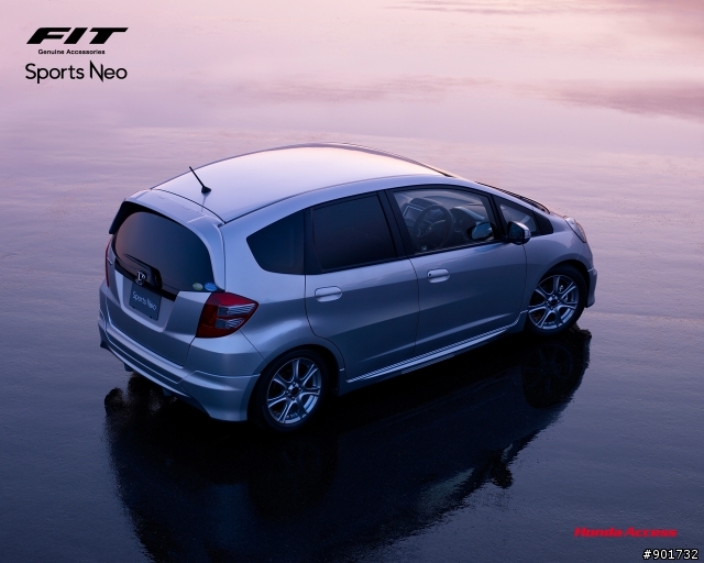 HONDA-FIT-JAPAN(新增照片)...活逮FIT測試版!!!