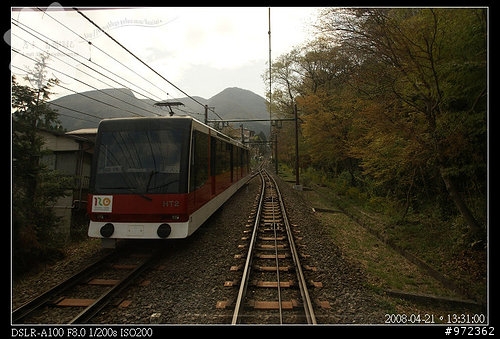 日本神奈川 箱根--箱根登山ケーブルカー(登山纜車) 階梯式的纜車箱
