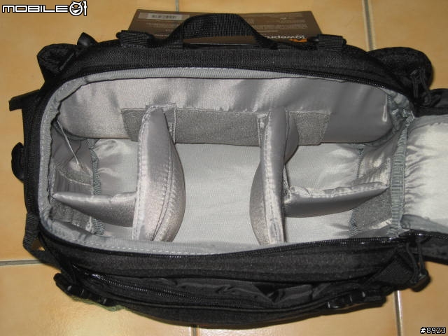 [簡單開箱] Lowepro Inverse 200 AW (2008/6/23新增照片了!)