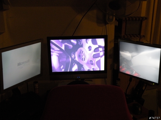 [組裝開箱文]家用  DIY  xbox360  蒼蠅人專用多螢幕賽車座(6/4初版定裝照)