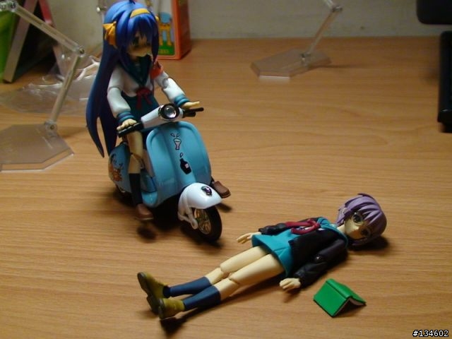 [分享]Figma的可動人型 此方泉.涼宮春日.長門有西