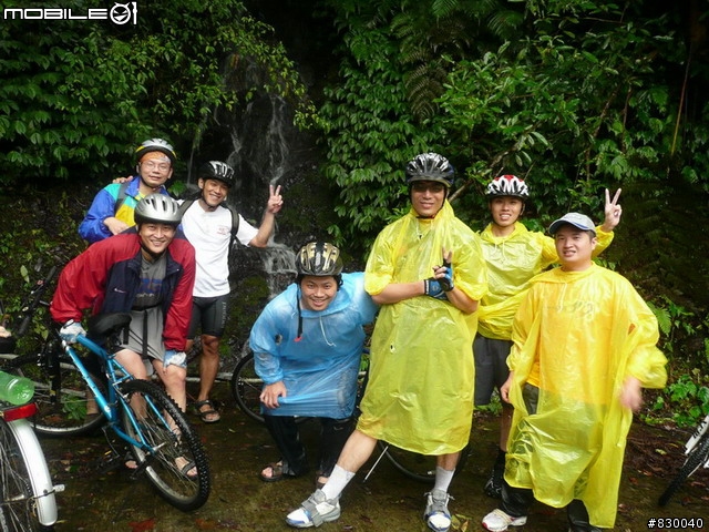 有道德的無敵鐵金鋼 (DeKon) 隊-桶後越嶺-風雨無阻篇