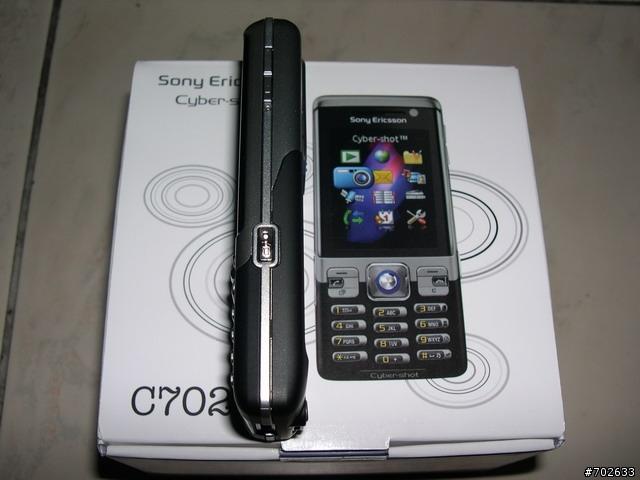 K610i => C702