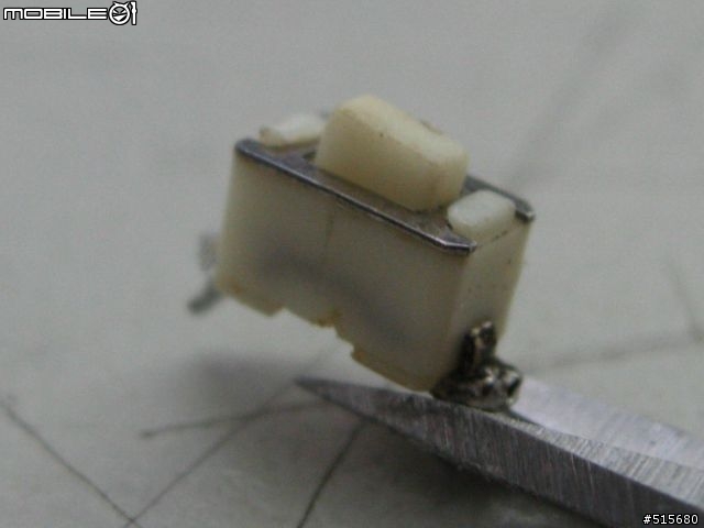 [求助]鐵捲門遙控器內的微動開關