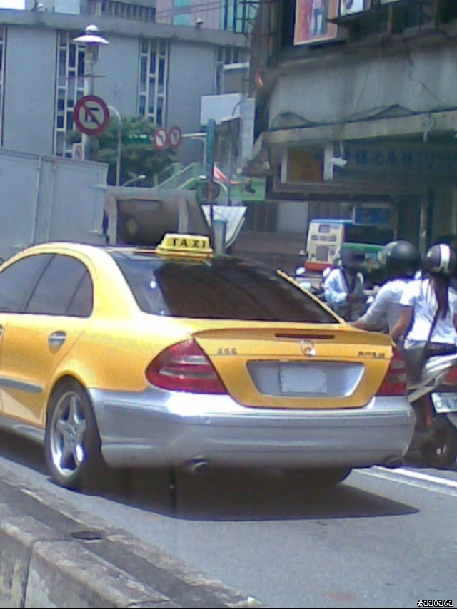 e55 AMG計程車