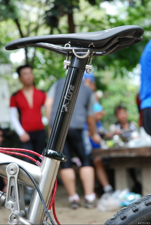 [分享]鈦合金雙避震登山車 LiteSpeed Sewanee Ti MTB