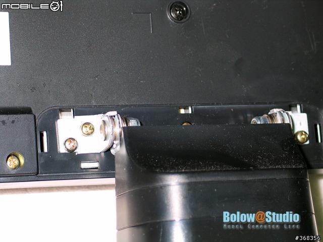 [不專業的開箱文]HOOLIN LCD Monitor Arm LA2-23單螢幕懸臂 + LA2-23w雙螢幕懸臂