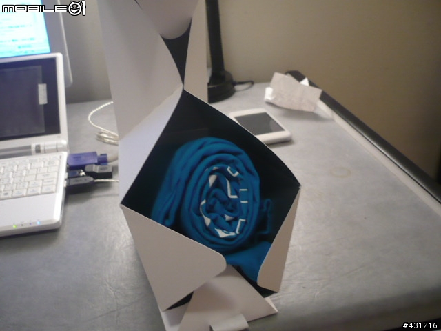 限量2500件的蘋果T恤開箱文