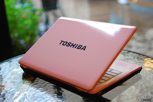 [分享]TOSHIBA M800 粉姬(今夏女生最愛不釋手的新玩具)