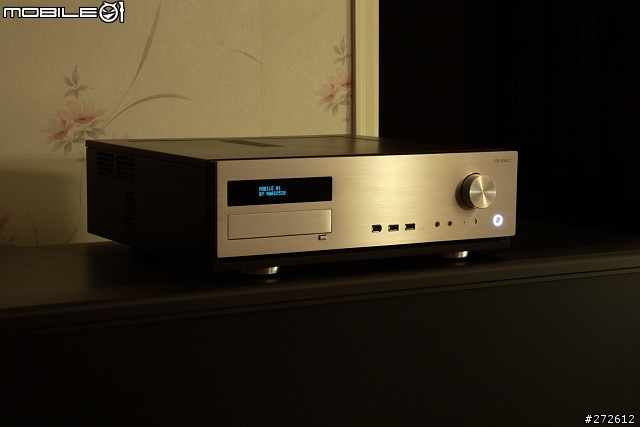 [分享] HTPC 機殼新選擇 - Antec Fusion 430 (銀色版)