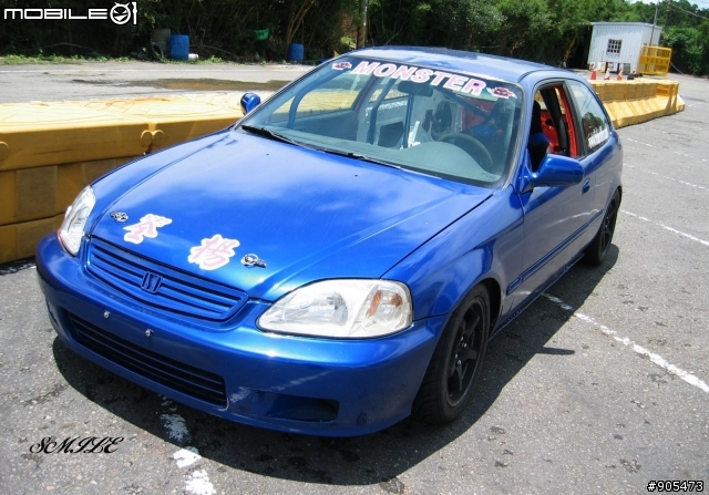 去龍潭賽車場看到的比賽車