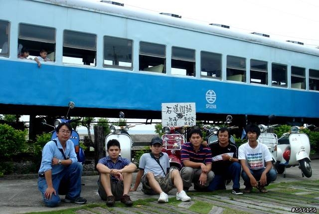 18歲高職生 讓  21歲偉士牌  起死回生