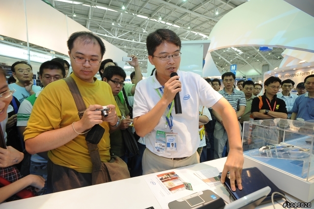 [INTEL@Computex 2008徵文] 壓線最後一發，01獨家參觀INTEL Computex之旅！