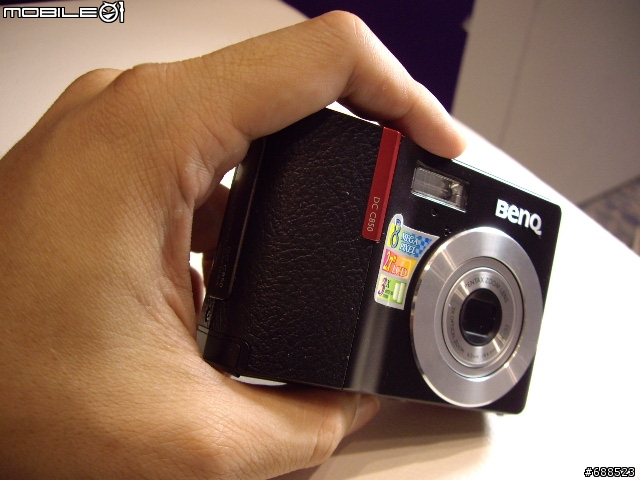 [開箱] 皮質握把的小DC-BenQ C850