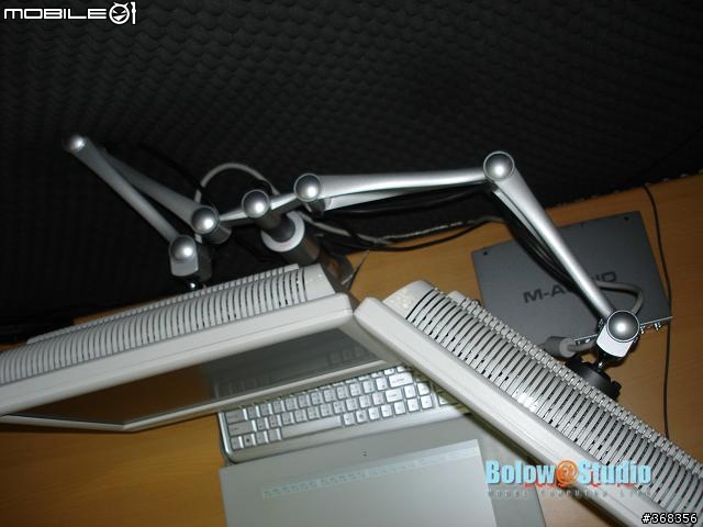 [不專業的開箱文]HOOLIN LCD Monitor Arm LA2-23單螢幕懸臂 + LA2-23w雙螢幕懸臂