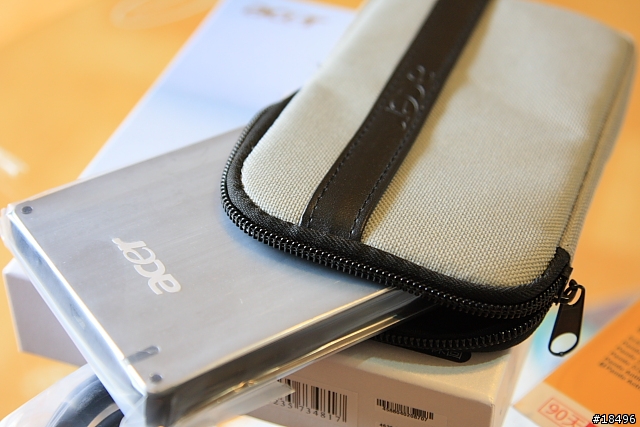 [分享] Acer 2.5" Mobile storage 320GB