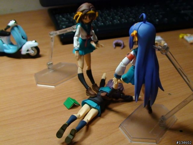 [分享]Figma的可動人型 此方泉.涼宮春日.長門有西