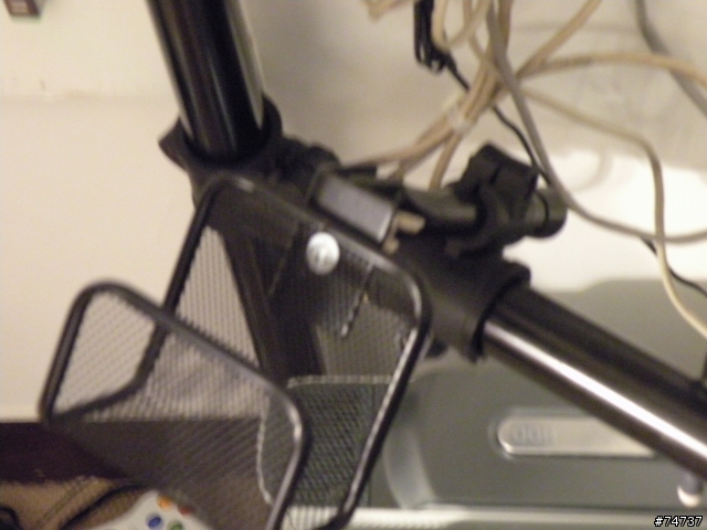 [組裝開箱文]家用  DIY  xbox360  蒼蠅人專用多螢幕賽車座(6/4初版定裝照)