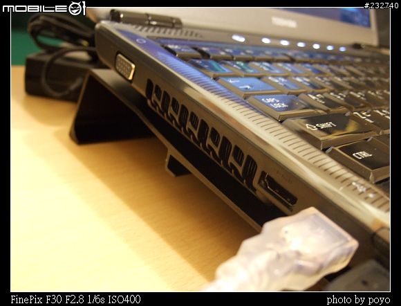 [分享]小M和他的夥伴-TOSHIBA M300+周邊介紹
