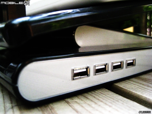 [分享]actto筆記型電腦架---給Macbook一個好椅子