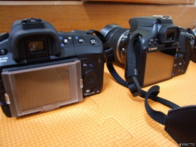 [不專業] 我的450d 開箱文 & 小比較a300.......
