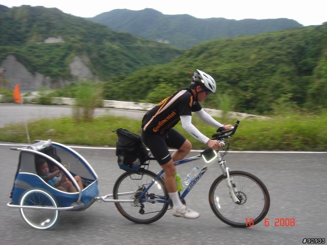 [分享]天倫之樂之爸爸請你也保重