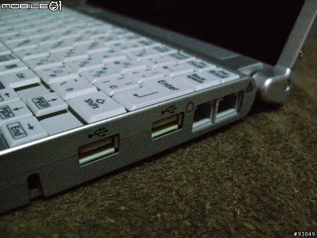 [敗家]Pansonic Let's note LIGHT R7 CF-R7DW6AJR [夏季版]