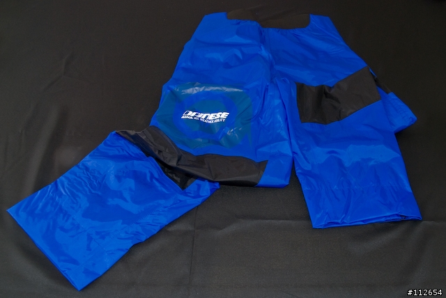 不專業雨衣測試(補圖)－Dainese GIACCA IMPERMEABILE KLINK-G