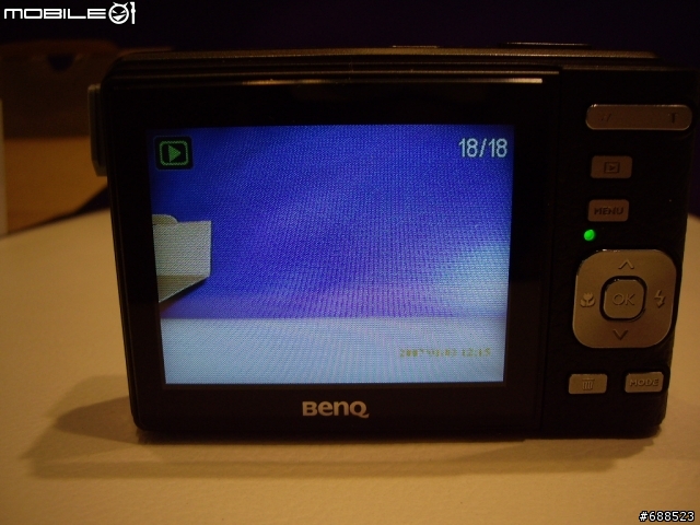 [開箱] 皮質握把的小DC-BenQ C850
