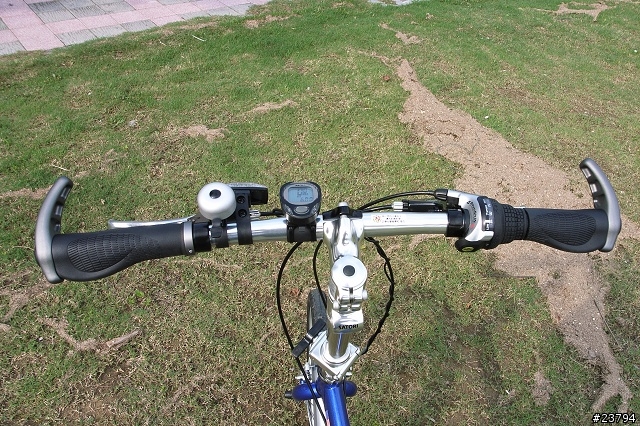 小弟第一台摺疊車....